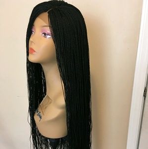 Meet your Posher, Dee